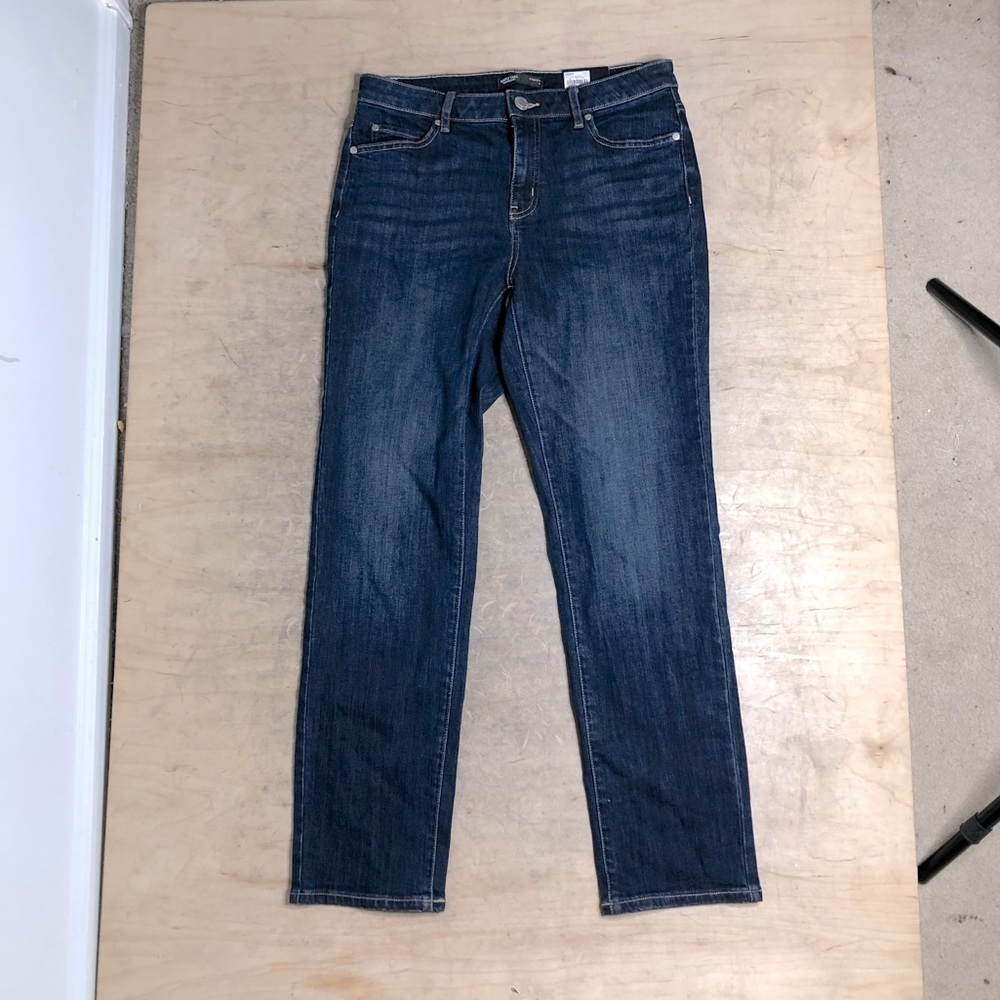 Vera Wang - Women’s Size 8 - Straight - MidRise